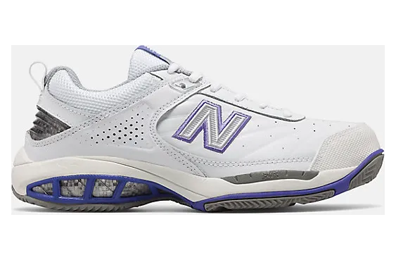 new-balance-sneaker WC806W