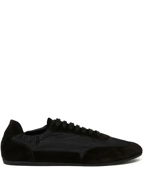 Scarosso Leggera – Black (LEGGERASNEABLANYLO)