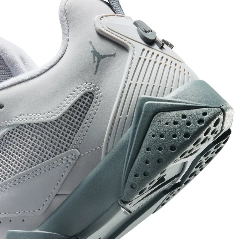 nike-jordan IO3384-012