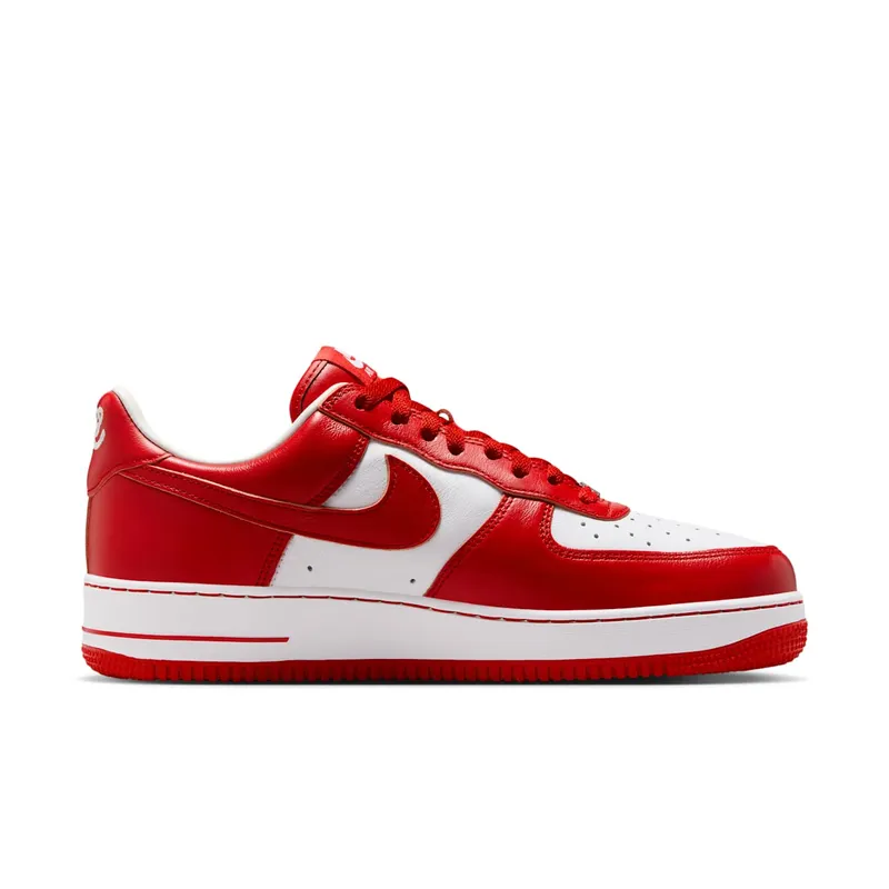 Terror Squad x Nike Air Force 1 Low “University Red”: eindelijk een datum (3)