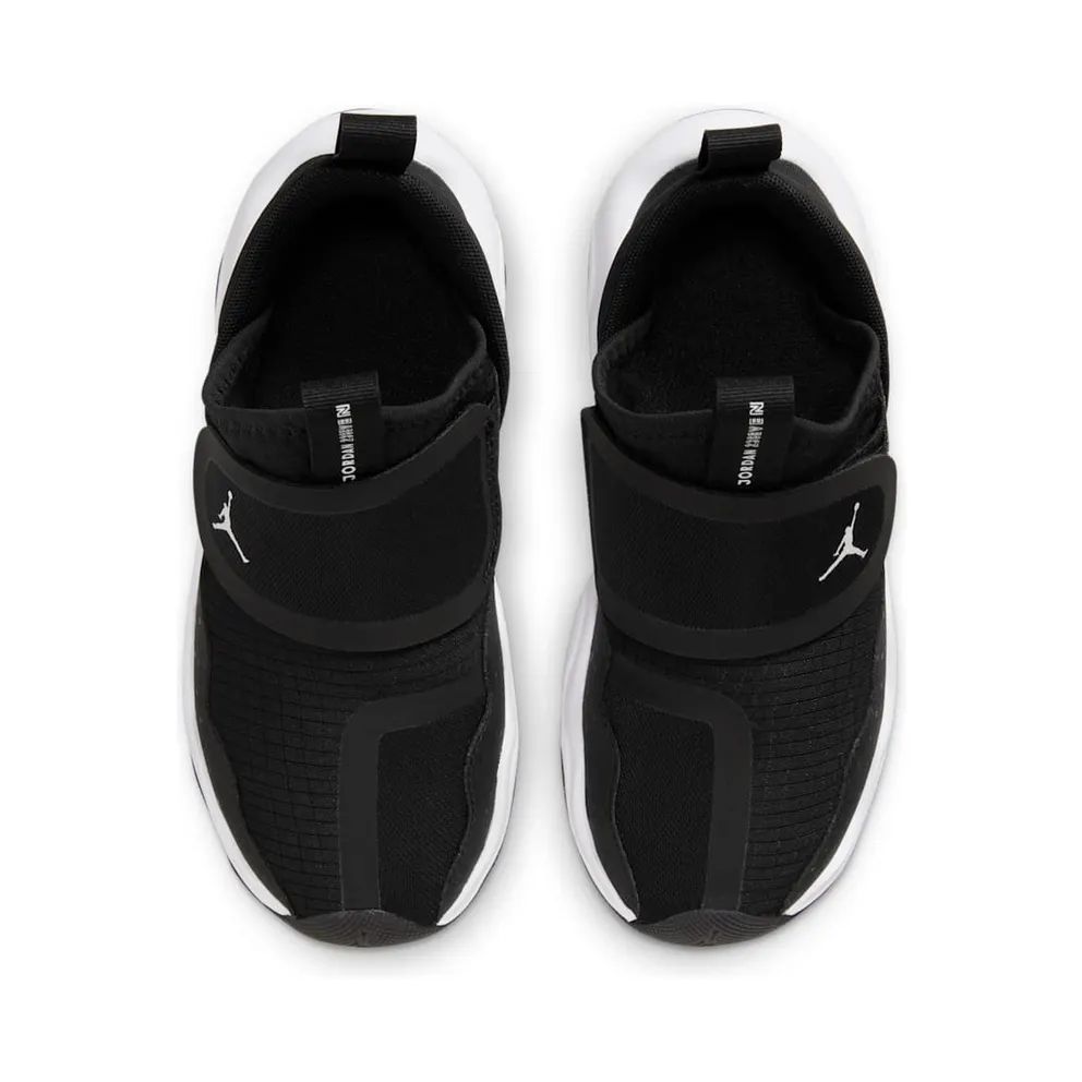 Jordan 23/7 Black White (DQ9293-001)