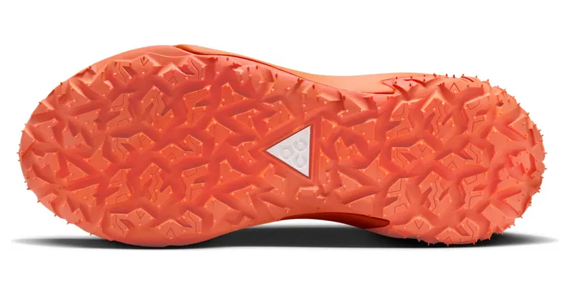 nike-acg DV7903-100