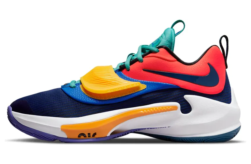 Zoom Freak 3 Rood (DA0694-601)