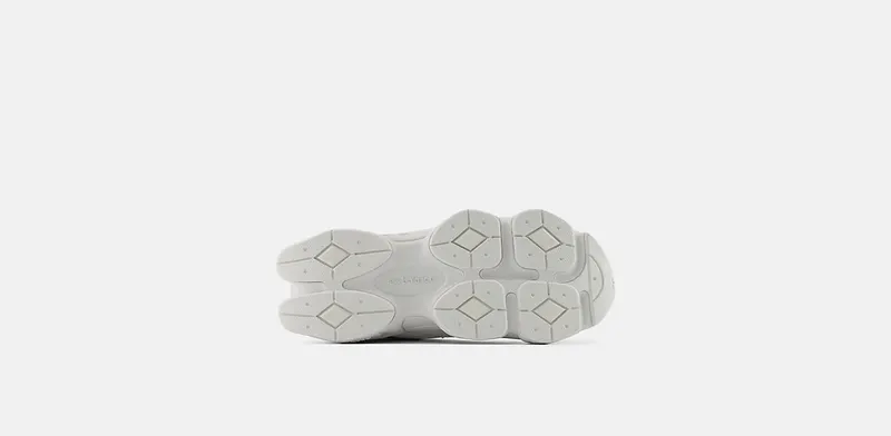 New Balance 9060 GS “Grey” (GC9060LL)