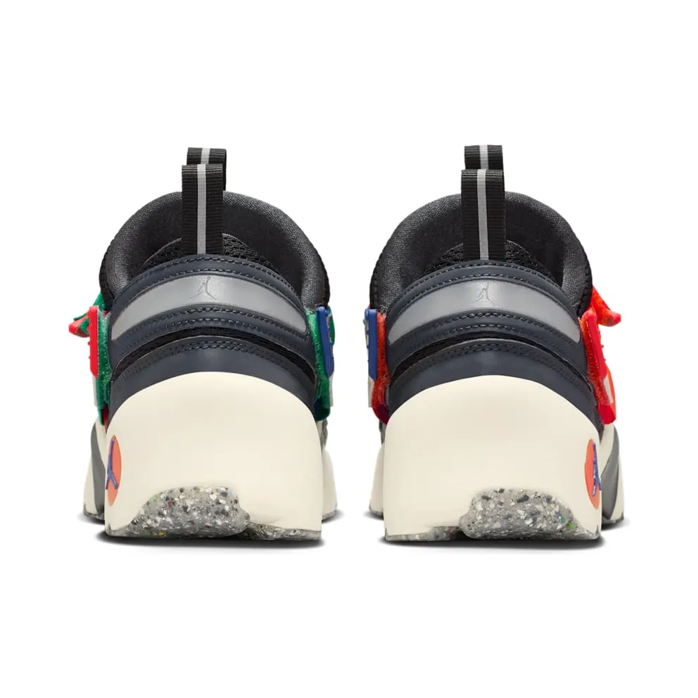 Jordan Trunner LX Rare Air (IM6531-001)