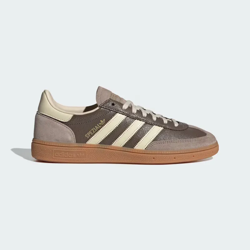 adidas Handball Spezial “Earth Strata / Warm Vanilla / Gum” (KZ6702)