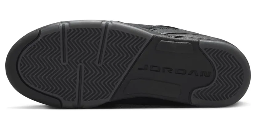 jordan-sneaker IO1866-002