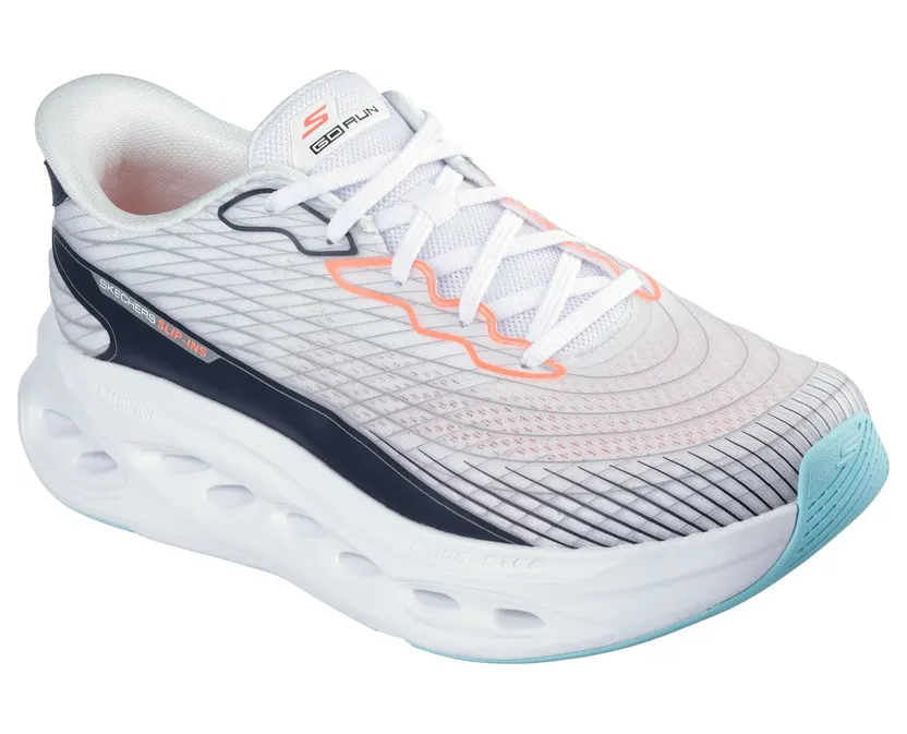 skechers-max-cushioning 220425_WMLT