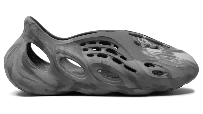 yeezy-foam-runner IE4931