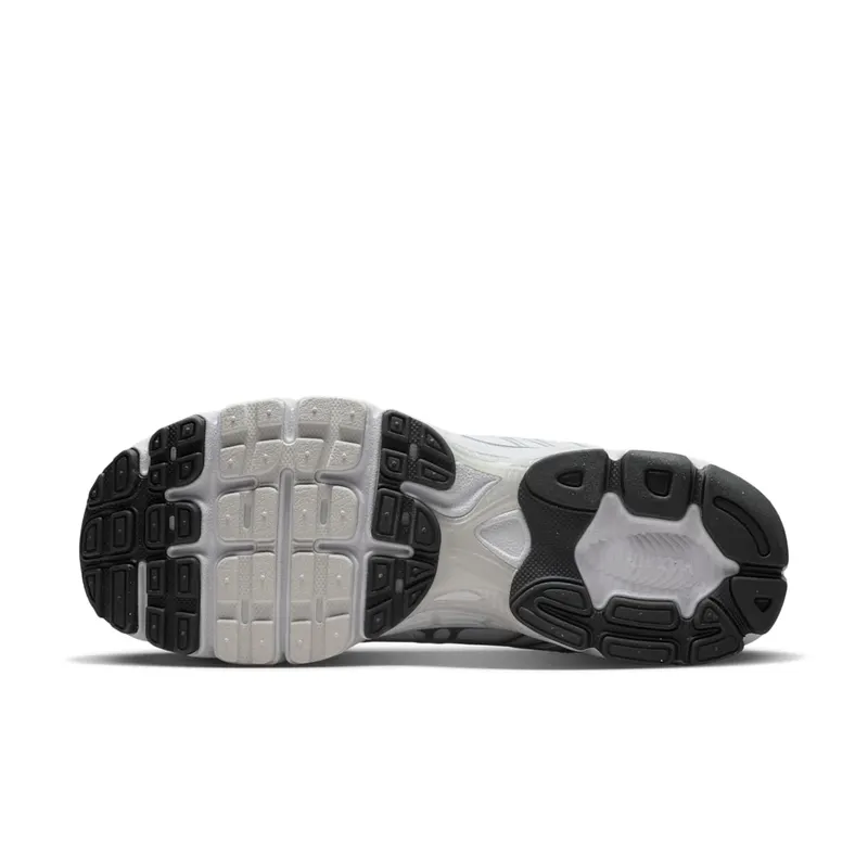 Nike Air Max Moto 2K “White Metallic Silver Black” (IO9279-100)