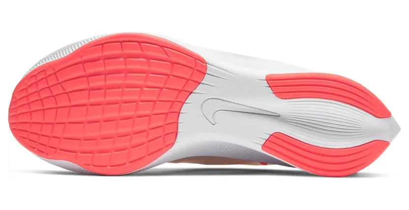nike-zoom AT8241-101
