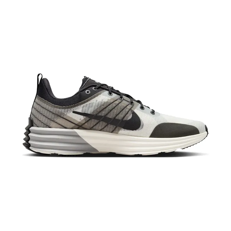 nike-lunar-roam DV2440-102