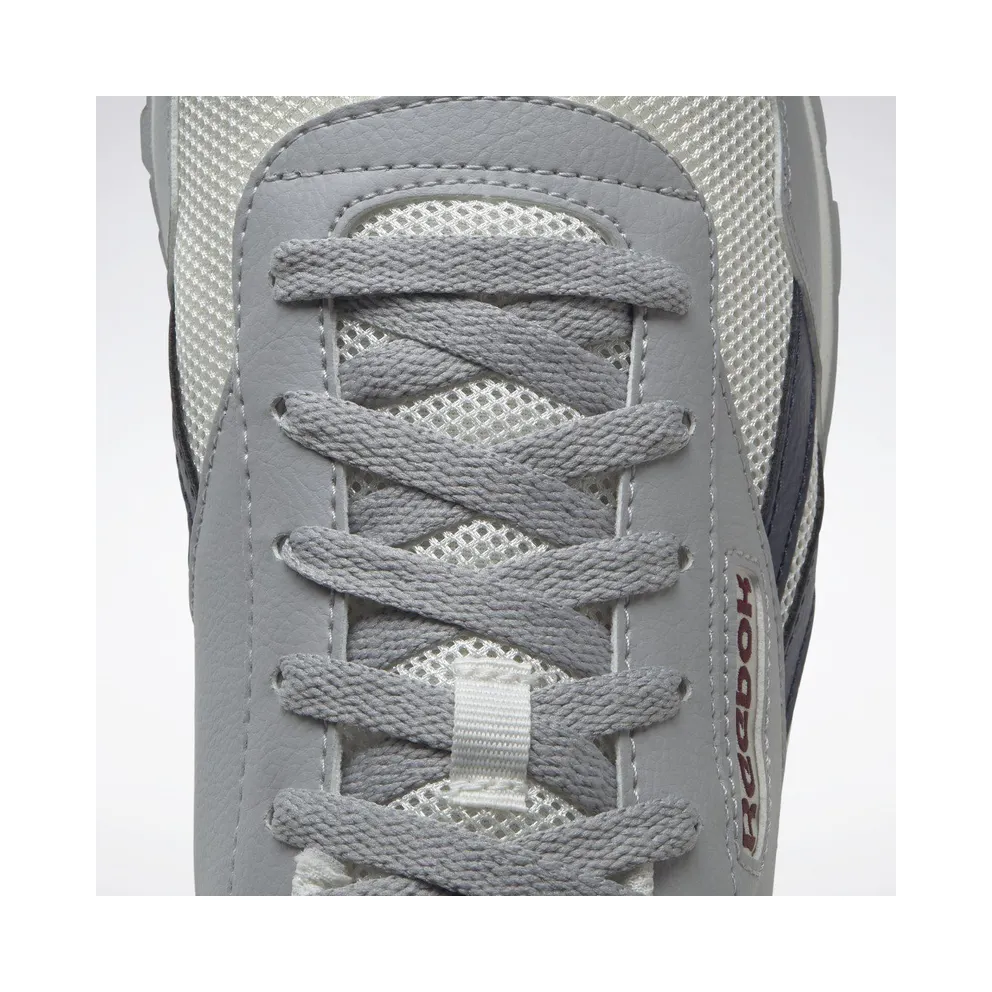 Reebok Rewind Run Shoes Chalk / Vector Navy / Classic Burgundy