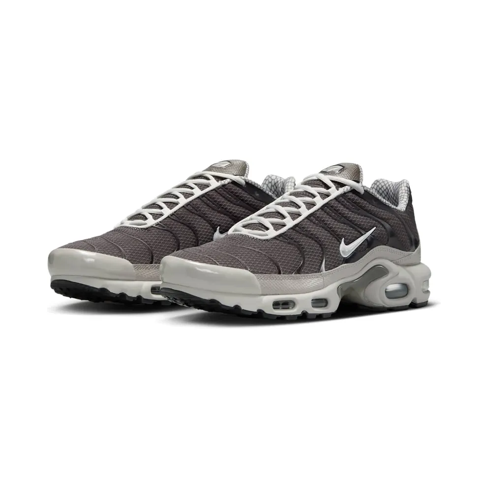 Nike Air Max Plus Year of the Snake (IB7679-200)