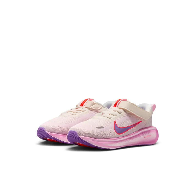 Nike White (HQ3267-106)