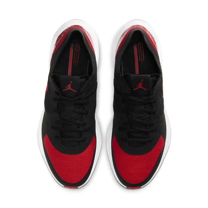 Jordan Air Zoom 85 Runner Bred Black/White-Gym Red (DA3126-006)