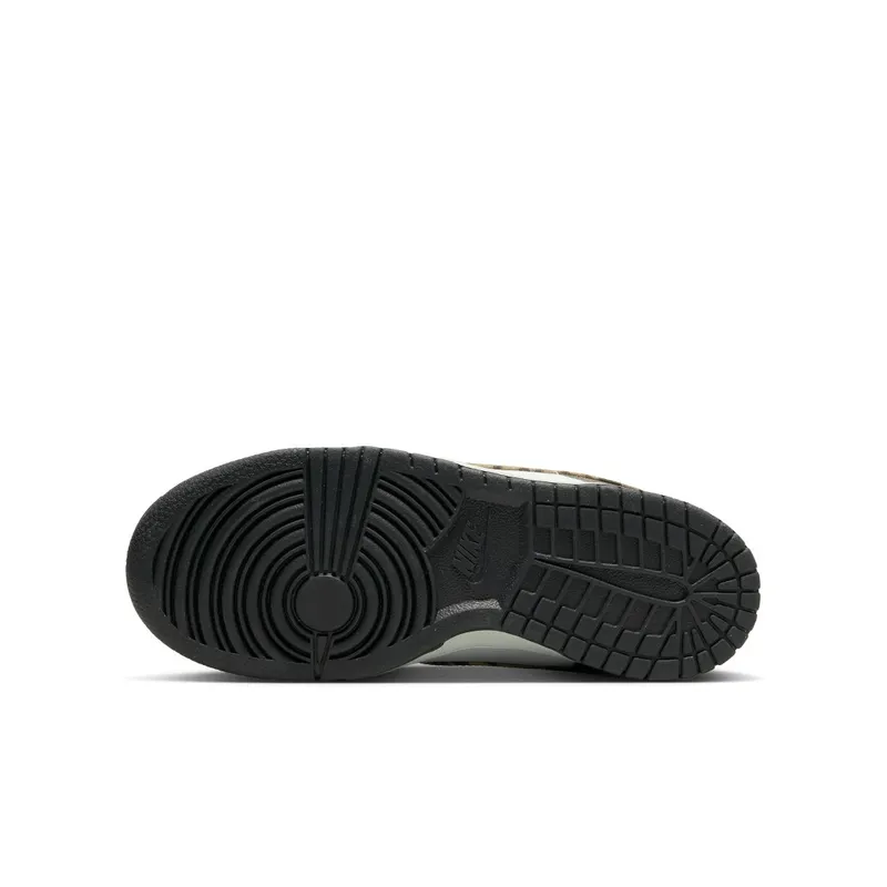 Nike Dunk Low Older Kids’ White (DX9282-100)