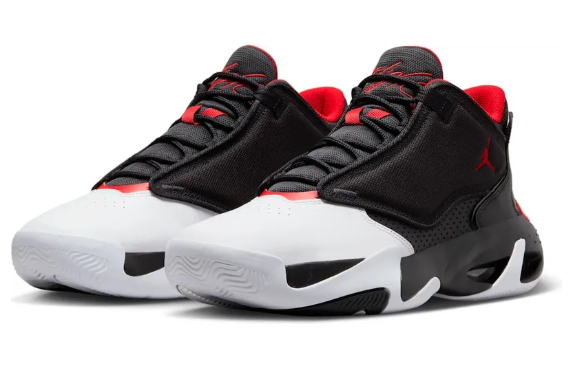 air-jordan-max-aura DN3687-061