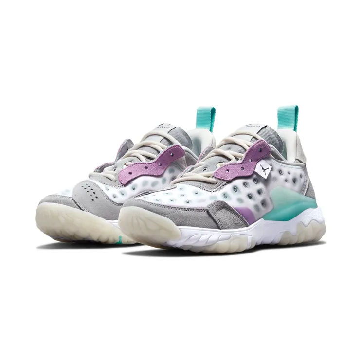 air-jordan-delta CV8121-002