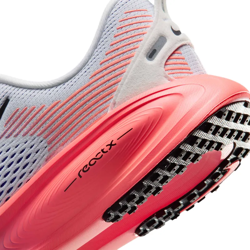 nike-vomero-18 HQ2157-115