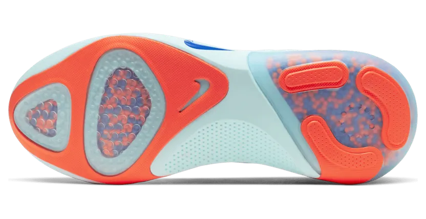 nike-free AQ2730-100