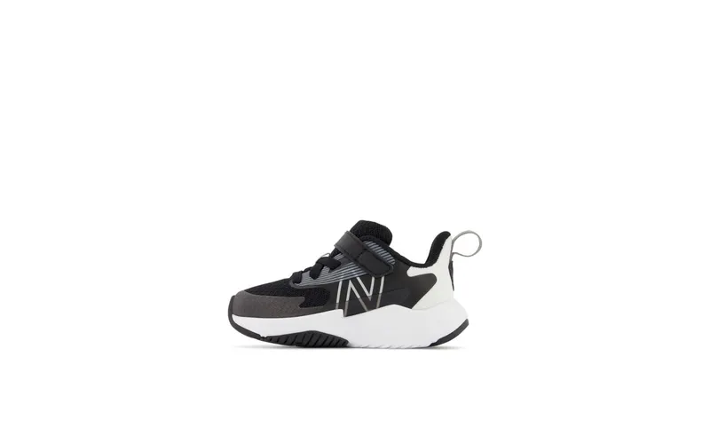 New Balance New Balance Black/White (ITRAVBW2)