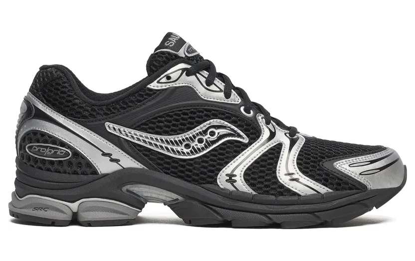 SAUCONY ProGrid Triumph 4 “Black / Silver” (S70704-23)