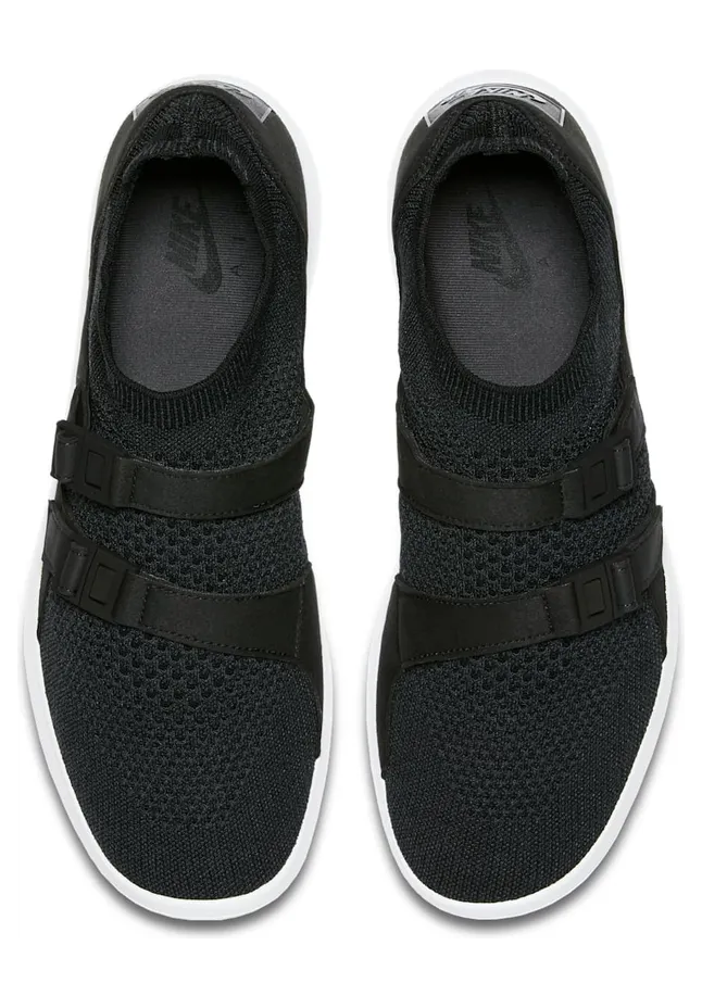 nike-sneaker 898022-001