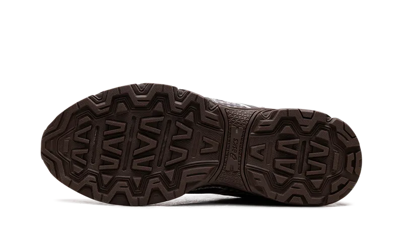 Asics Gel-Venture 6 “Story mfg. Reddish Brown” (1203A712-200)