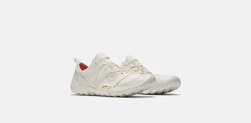 New Balance MT10O ISSEY MIYAKE White (MT10OIM)