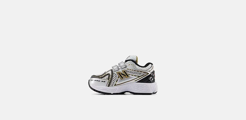 NEW BALANCE 1906 HOOK & LOOP “SILVER METALLIC / GOLD METALLIC” (IV1906RA)
