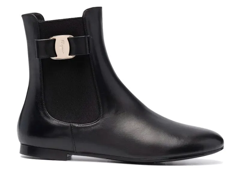 Ferragamo Vara Bow Chelsea Boots Black (01B903744825)