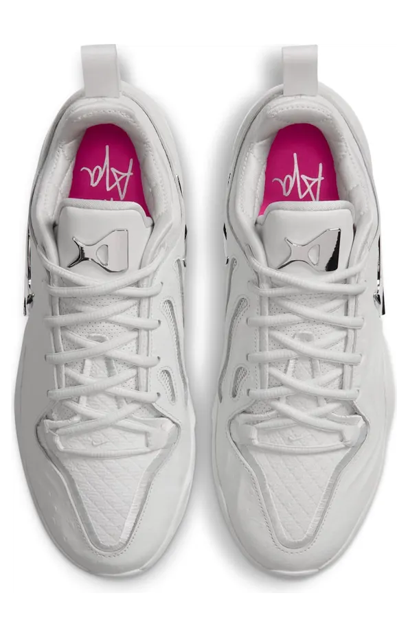 Nike A’Two “White Label” (IX1852-100): alles wit, alles in de details (4)
