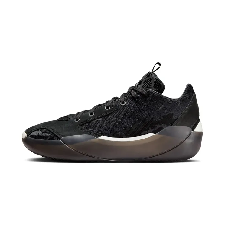 Air Jordan XXXIX “Black / Sail” (FQ0213-001)