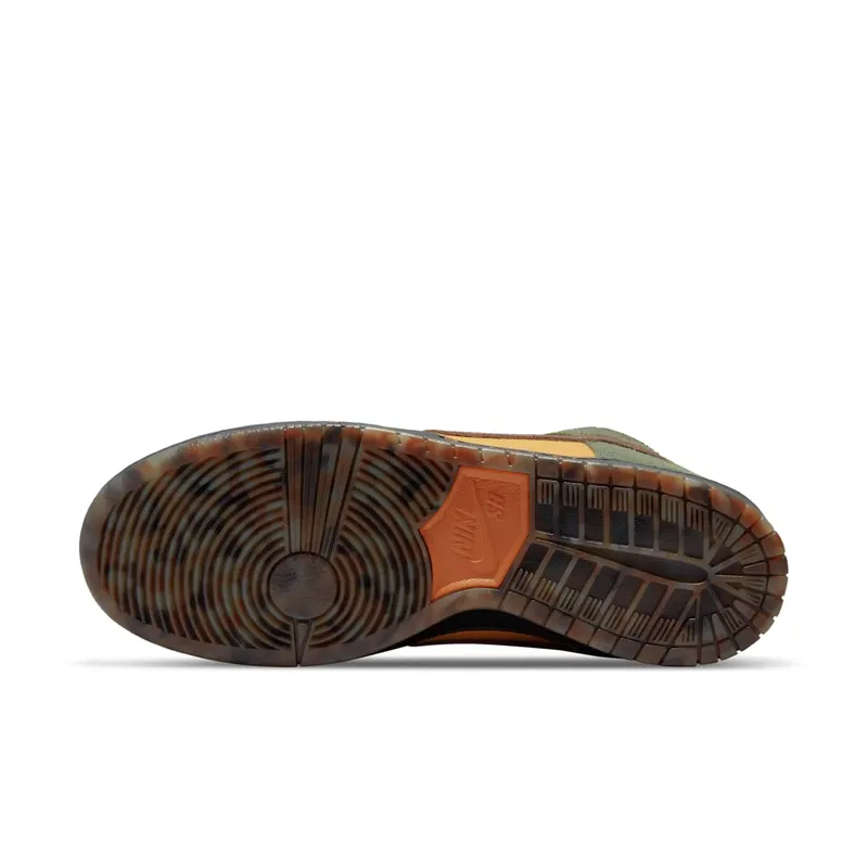 Nike x Pass-Port SB Dunk High Workboot – “Carbon Green / Cider-wheat Gold” (DO6119-300)