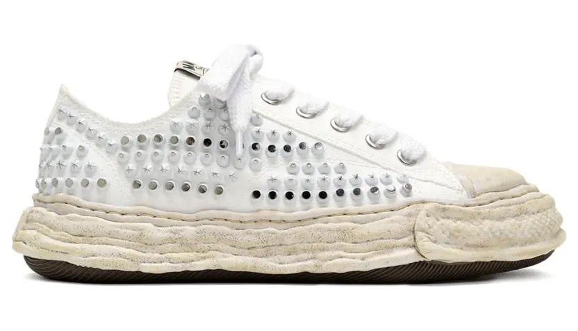Maison MIHARA YASUHIRO Canvas low-top sneakers met studs – Wit (J16SH187)