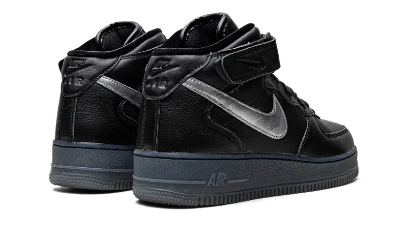 Nike Air Force 1 Mid “Black / Metallic Silver” (DX3061-001)