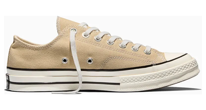 converse-chuck-taylor-all-star A15974C