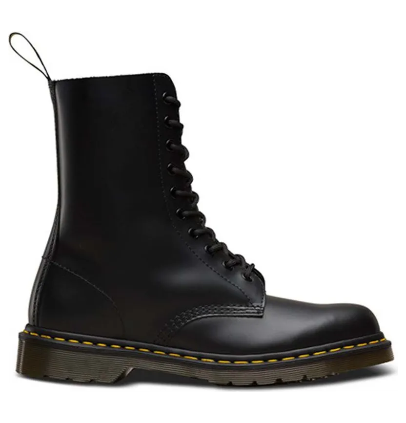 Dr. Martens 1490 Black Smooth Leather (10092001)