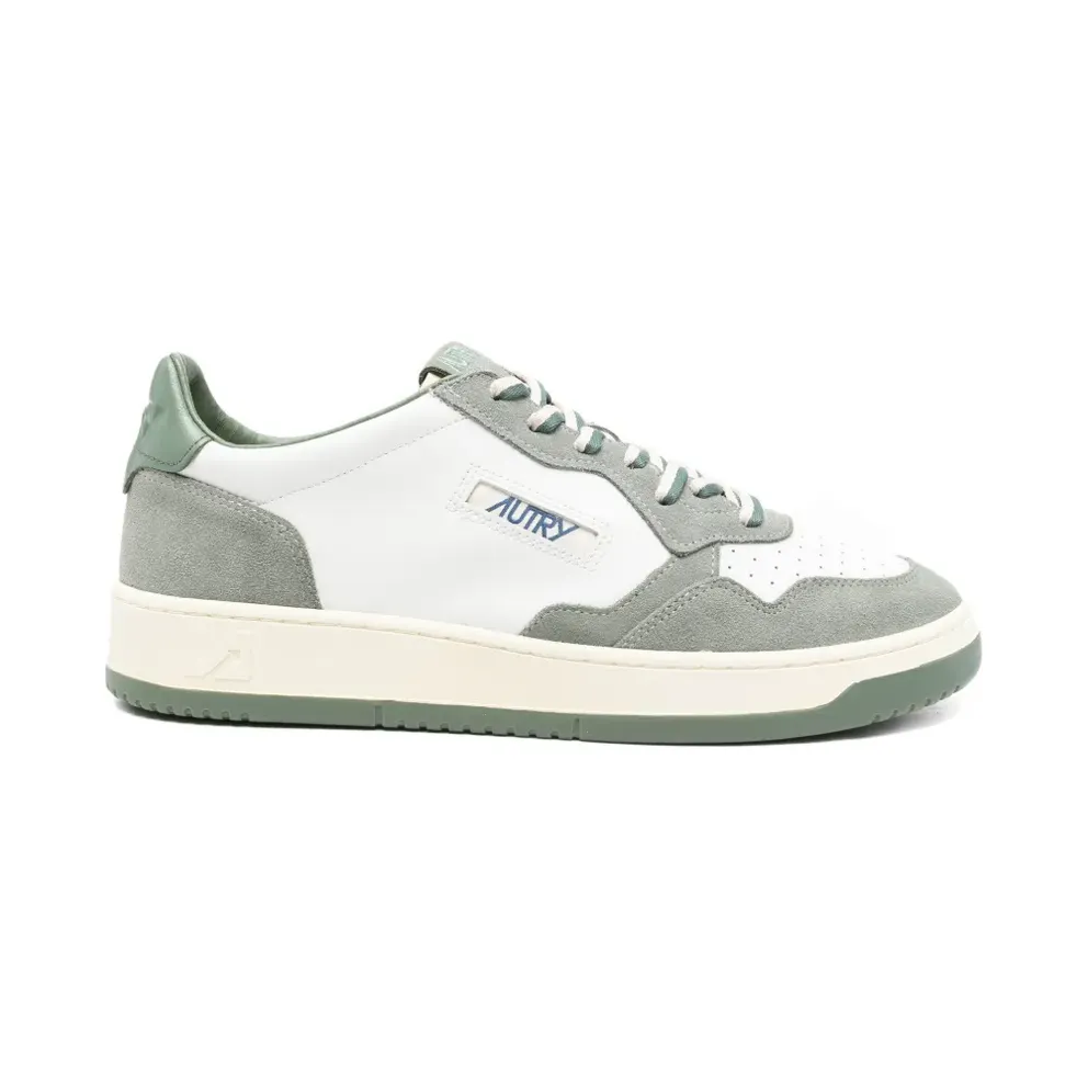 Autry Medalist Low White Military Green Sea Spray (AULM-BW02)