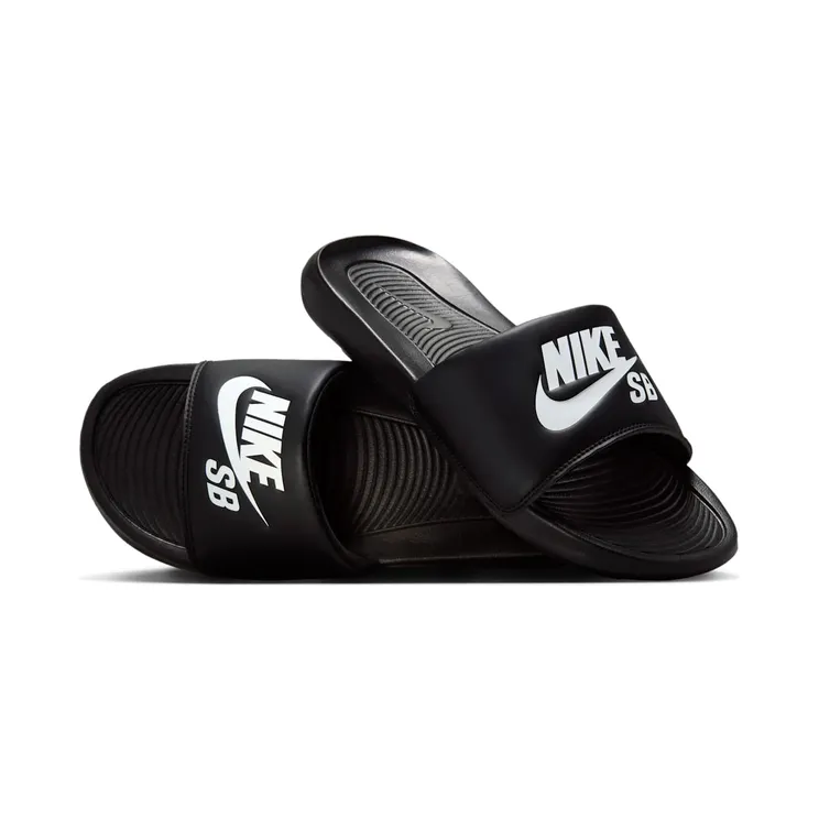 Nike SB Victori One Slide “Black / White” (DR2018-001)
