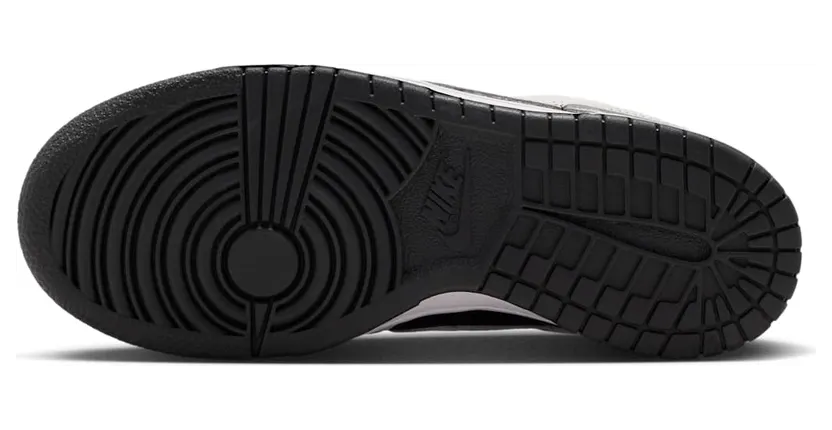 nike-sneaker FB9109-010