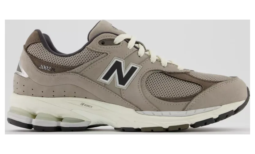 new-balance-2002r M2002RAW