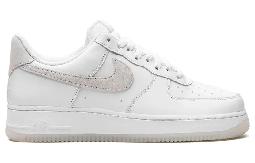 Nike Air Force 1 ’07 LV8 leren sneakers – Wit (FN5832)
