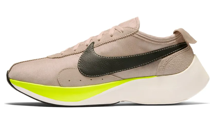 Nike Moon Racer String