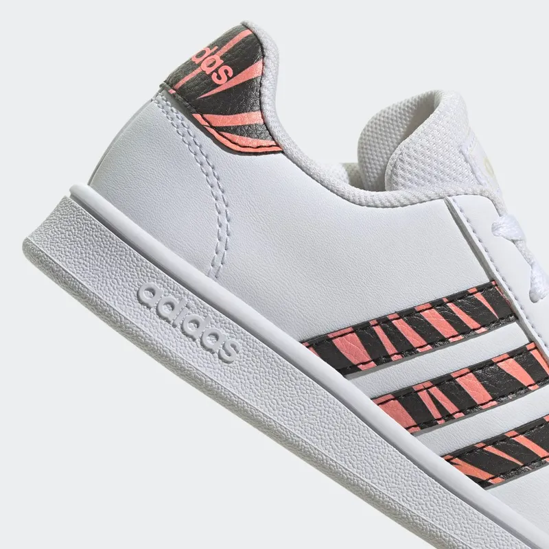 Adidas Grand Court Tiger-Print Cloud White / Core Black / Acid Red (GZ1067)