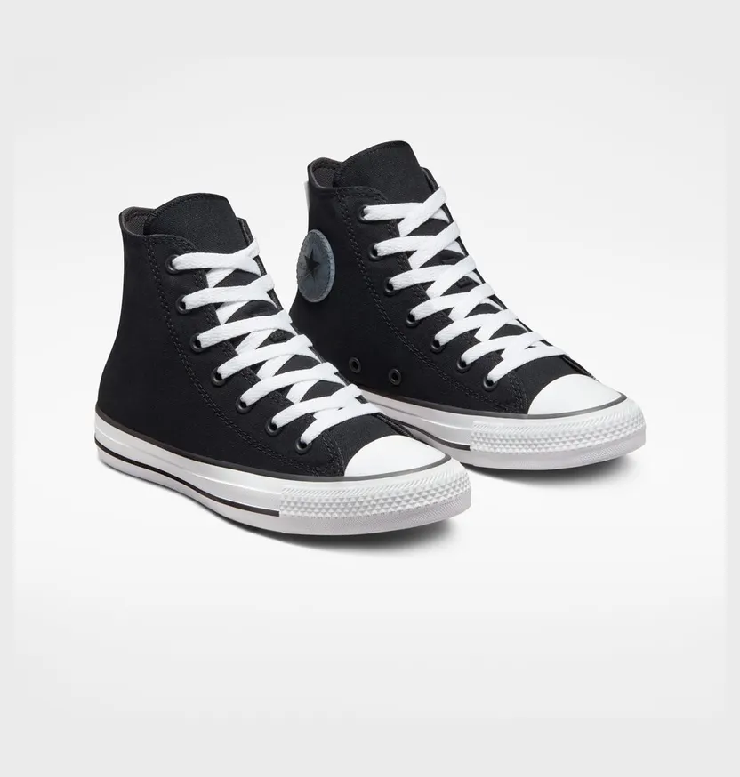 converse-chuck-taylor-all-star A02581C