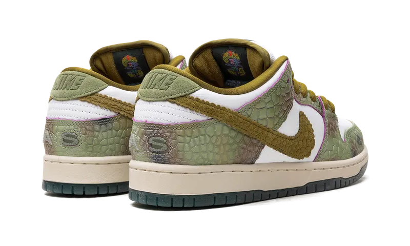 Nike SB Dunk Low “Alexis Sablone – Chameleon” (HJ3386-300)