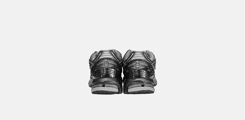 New Balance 1906R “Magnet” (M1906RJV)