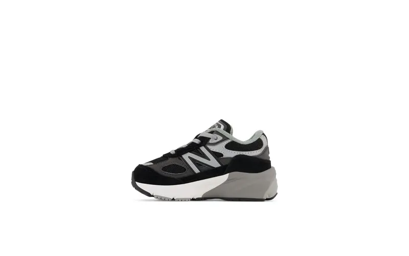New Balance 990v6 Black Silver (IC990BK6)